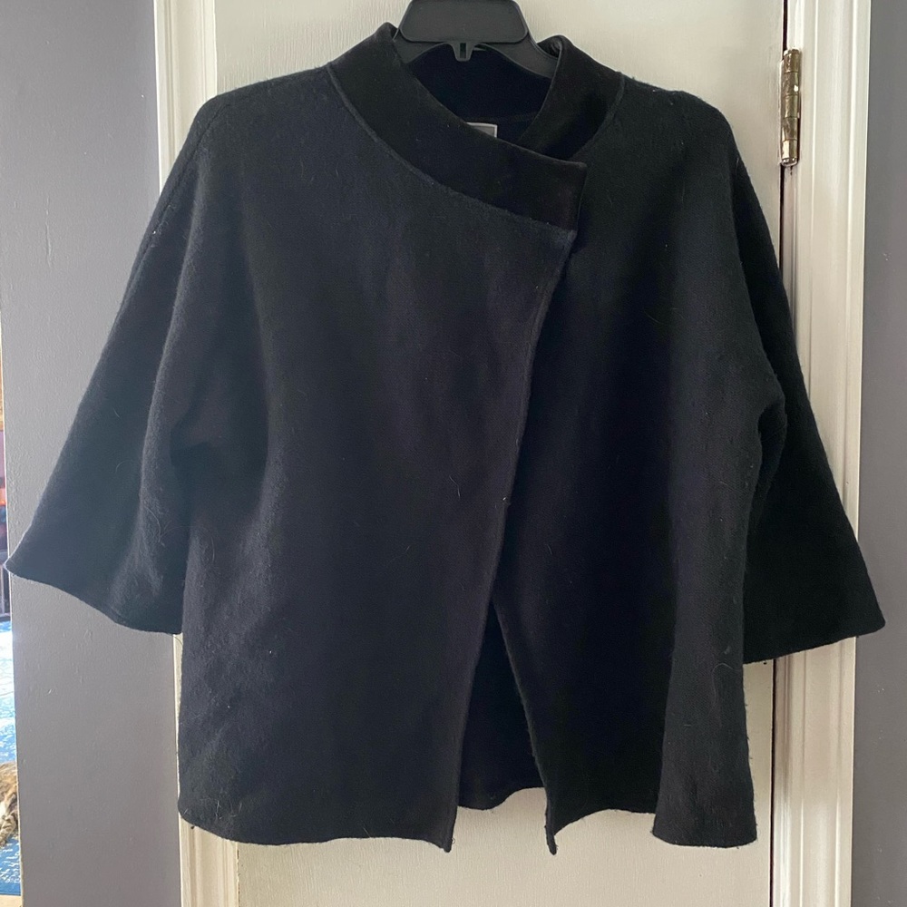 Comfy lightweight snap closure sweater
